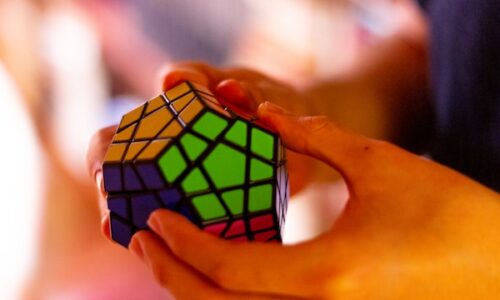 Rubik's Cube - Psychology of Writing Winning Advertising Copy